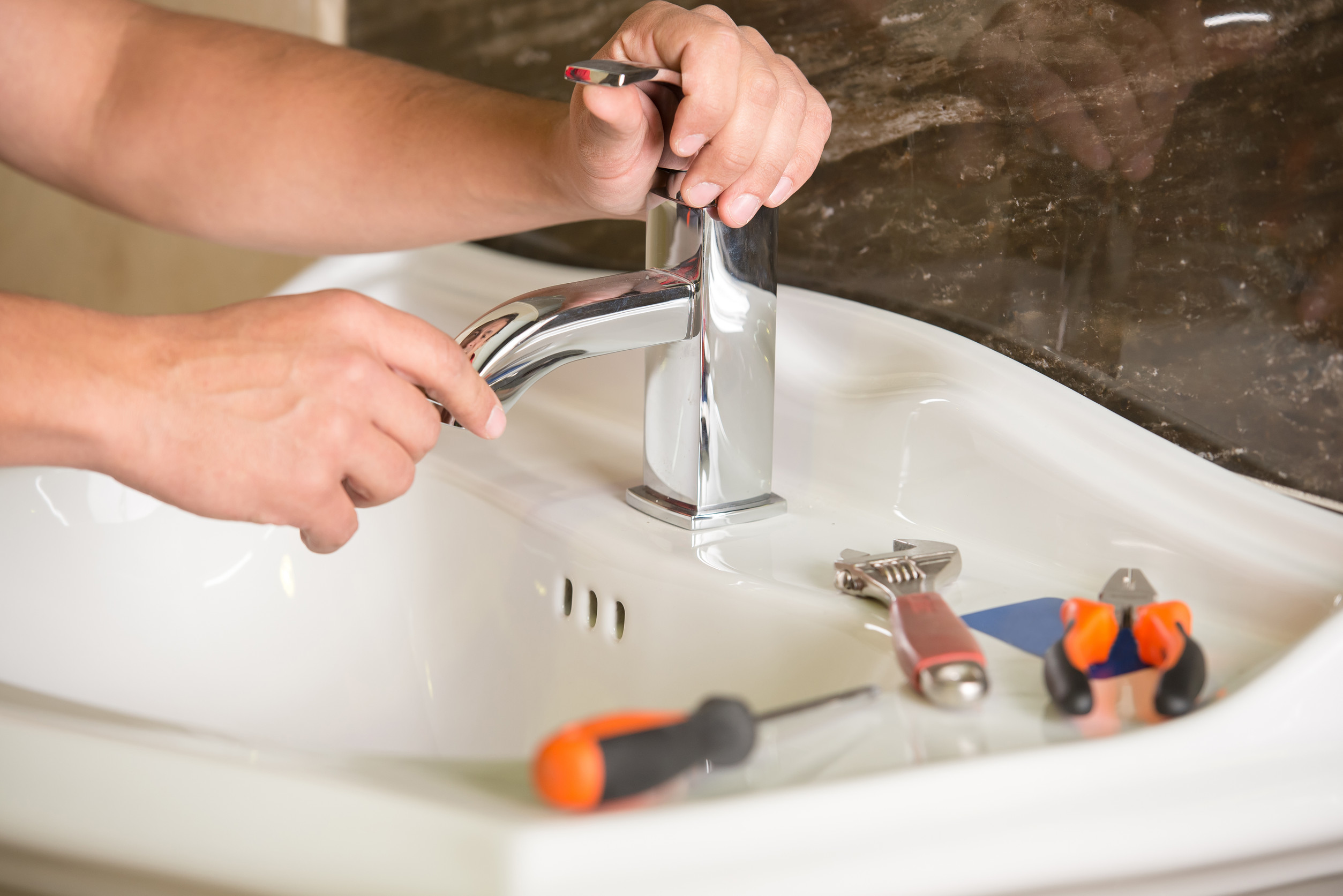 Leaky Faucet and Fixture Repair Services for Your Home Knoxvile TN